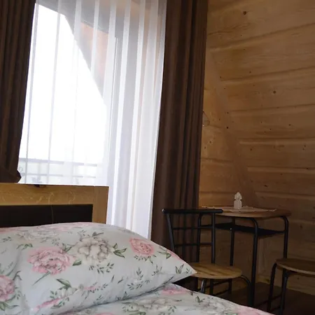 Pod Lasem * Бялы-Дунаец