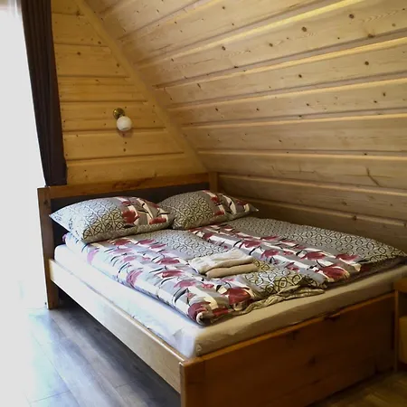 Pod Lasem Apartment *