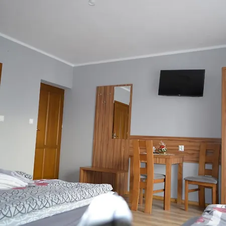 Pod Lasem Bialy Dunajec